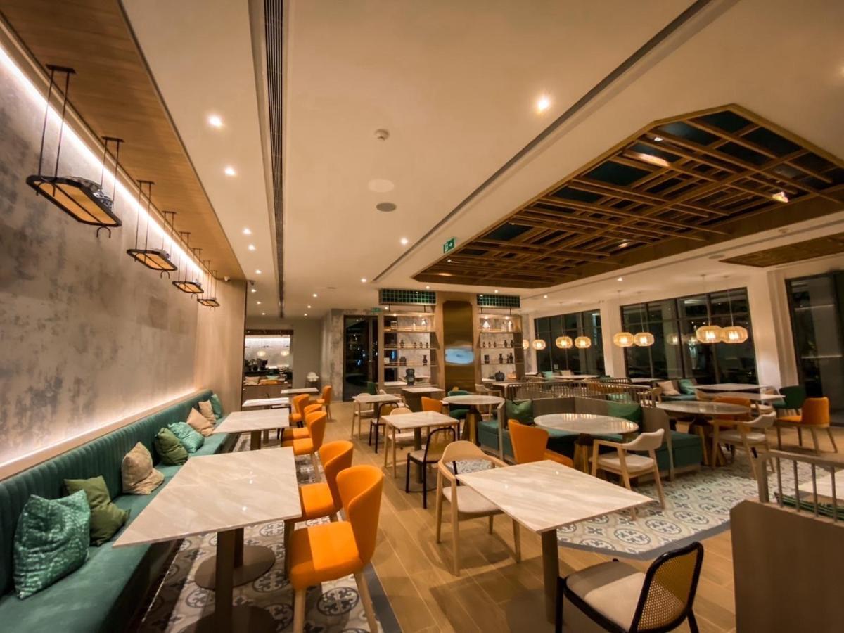 Hotel The Quarter Chaophraya By Uhg Bangkok Esterno foto