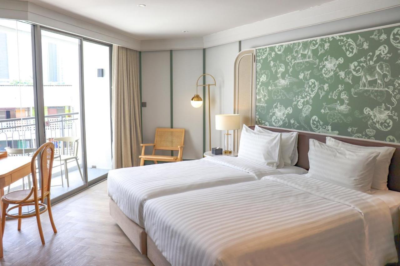 Hotel The Quarter Chaophraya By Uhg Bangkok Esterno foto