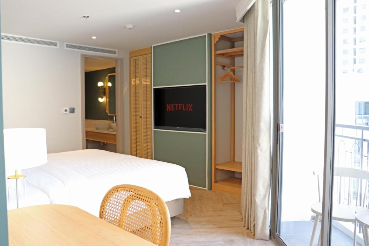 Hotel The Quarter Chaophraya By Uhg Bangkok Esterno foto
