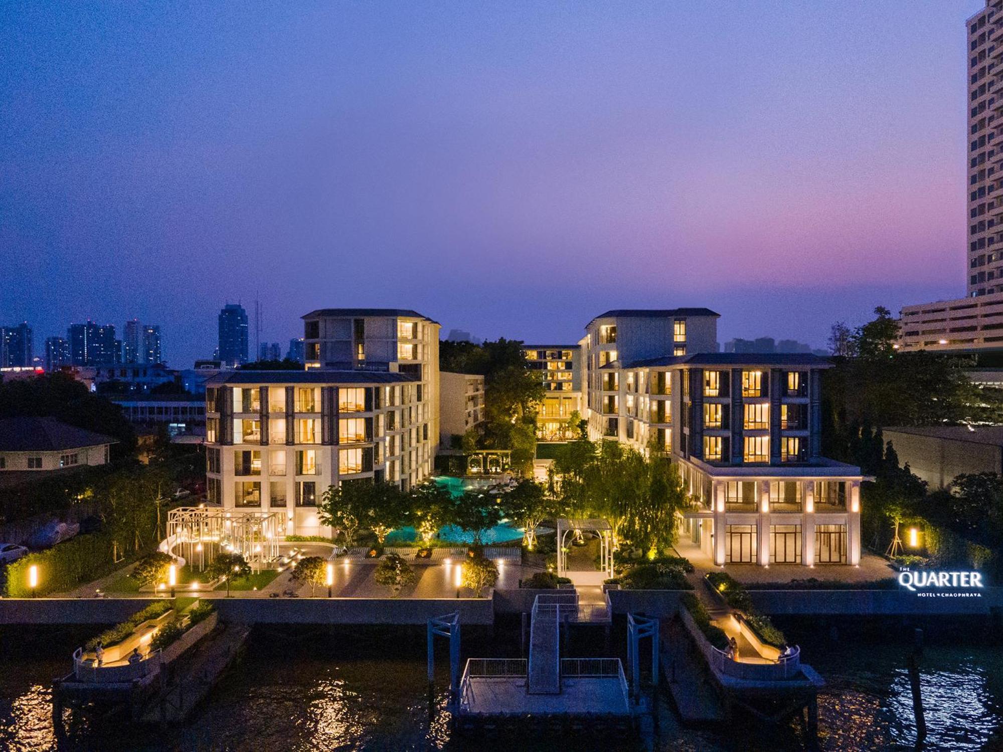 Hotel The Quarter Chaophraya By Uhg Bangkok Esterno foto