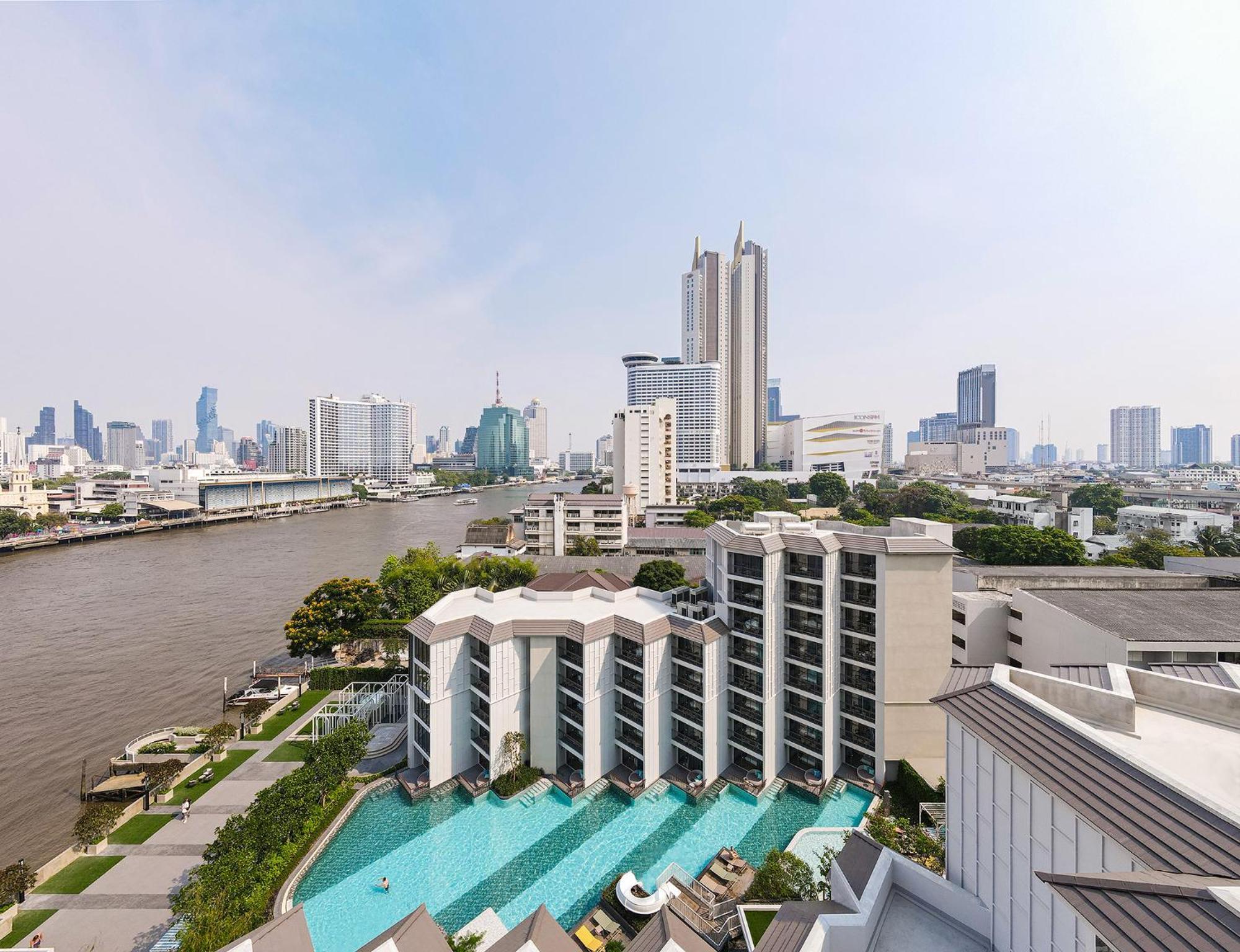 Hotel The Quarter Chaophraya By Uhg Bangkok Esterno foto